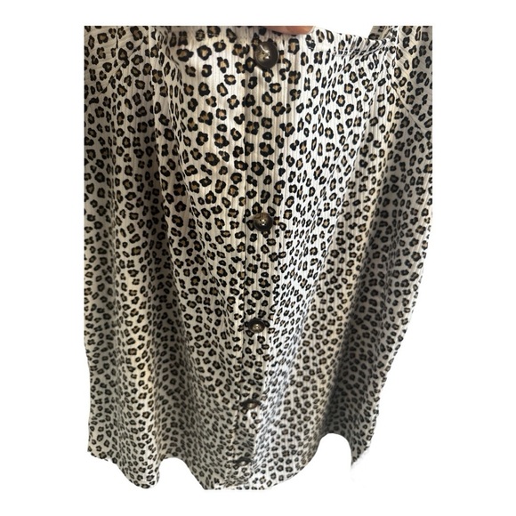Leopard Print Women's Top - Picture 6 of 7